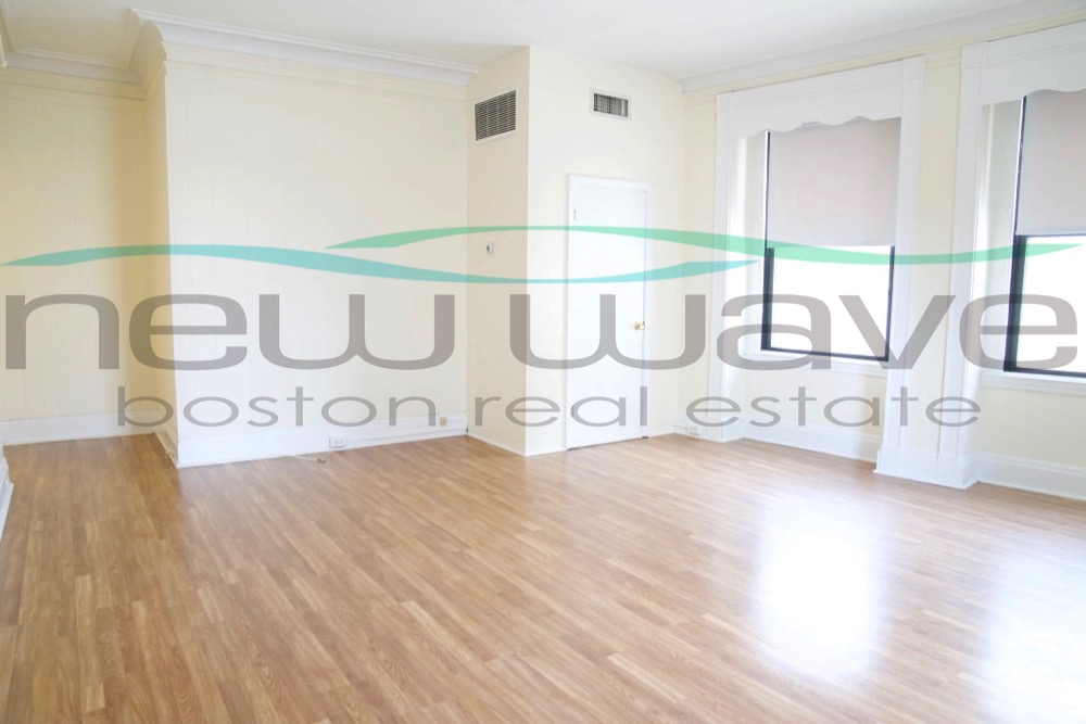 62 Boylston St, Back Bay