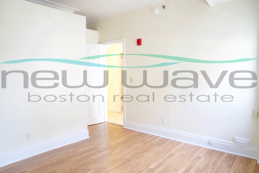 62 Boylston St, Back Bay