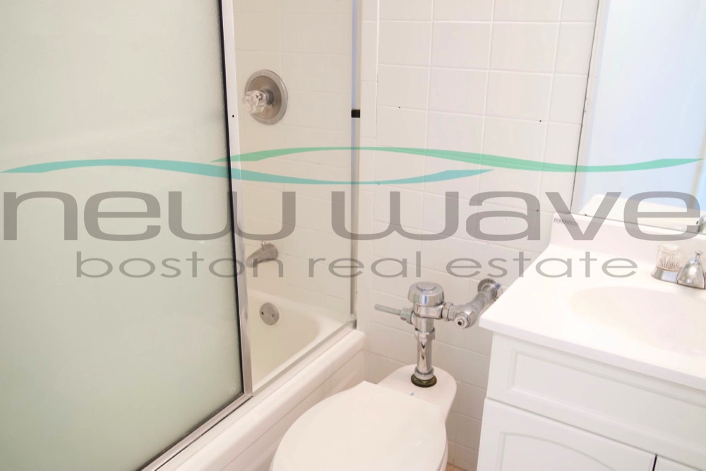 62 Boylston St, Back Bay