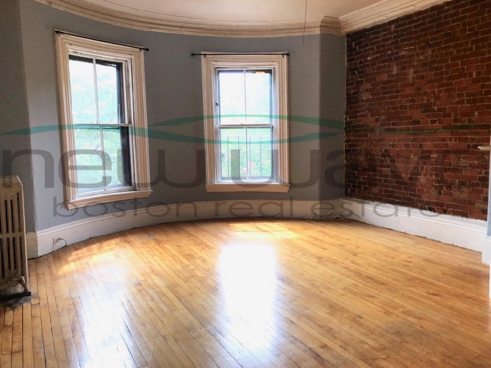 32 Worcester Sq, South End