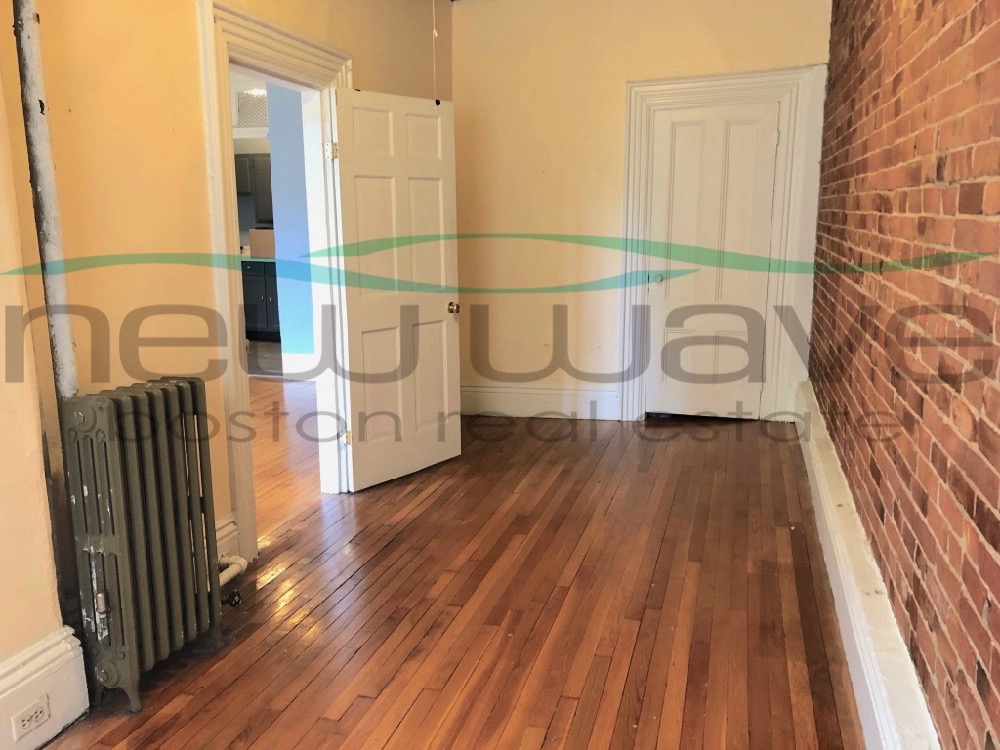 32 Worcester Sq, South End