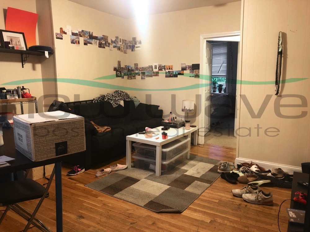2 bed, 1 bath apartment for rent at 51 Phillips St Unit 2, Beacon Hill — photo 3 of 5
