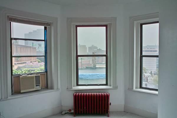 3 bed, 1 bath apartment for rent at 35 Revere St Unit 4, Beacon Hill — photo 5 of 12