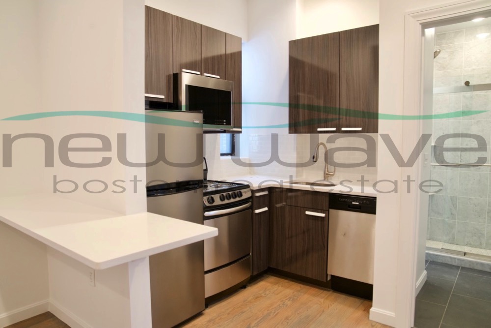 11 Queensberry St, Fenway