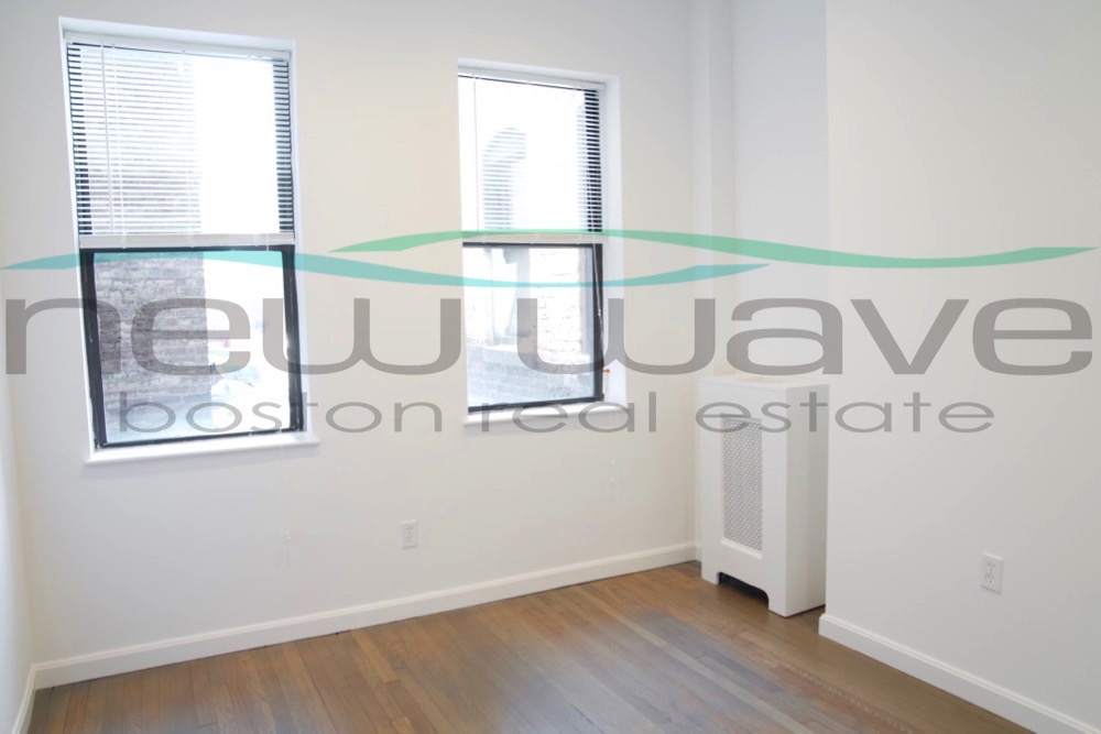 11 Queensberry St, Fenway