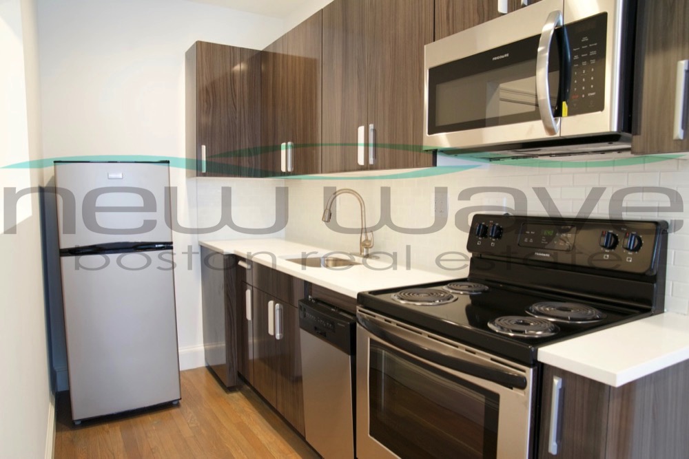 11 Peterborough St, Fenway