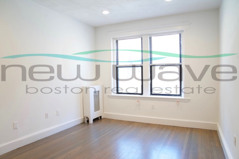 11 Peterborough St, Fenway