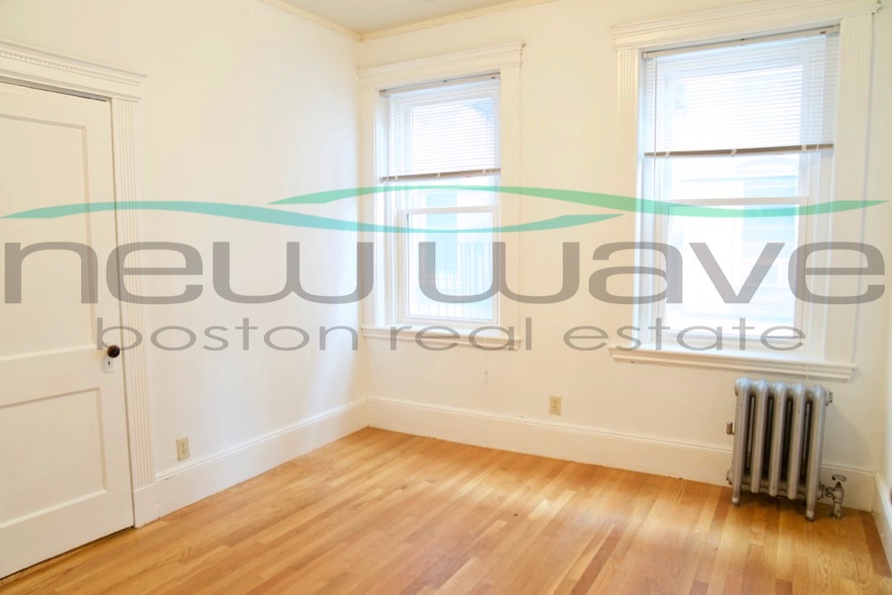 28 Westland Ave, Fenway