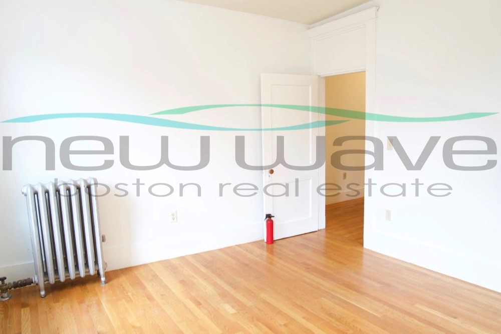 28 Westland Ave, Fenway