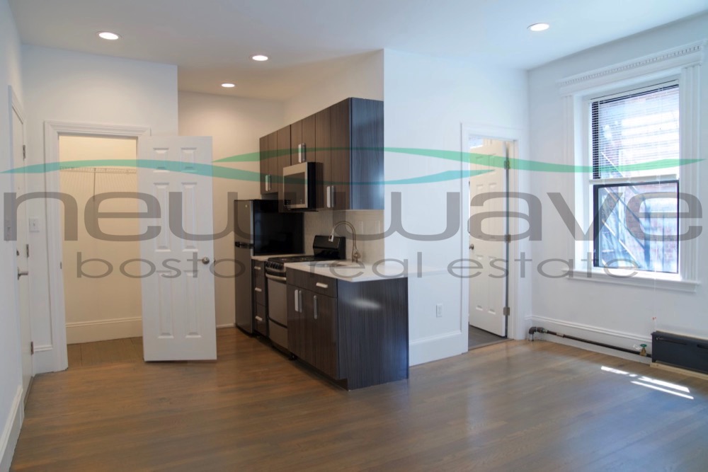 11 Queensberry St, Fenway