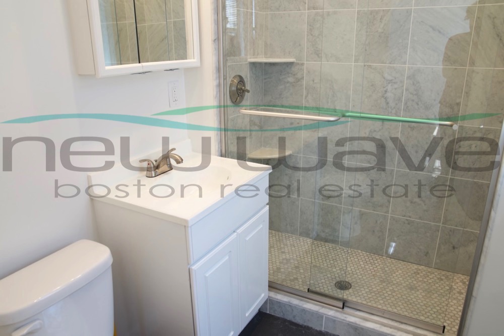 11 Queensberry St, Fenway