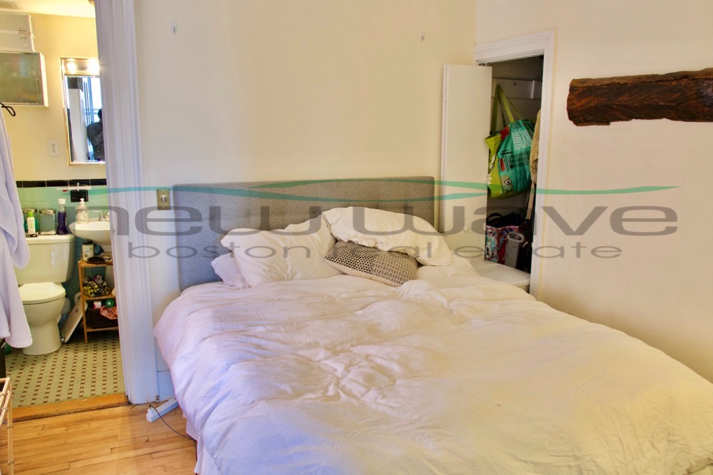 172 Commonwealth Ave, Back Bay