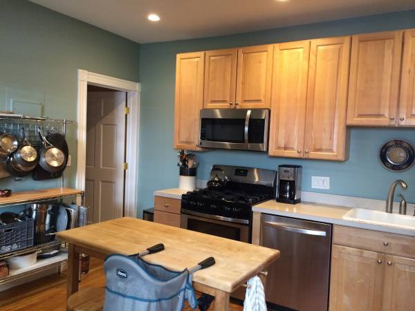 2 bed, 1 bath apartment for rent at 68 Telegraph St Unit 2, South Boston — photo 3 of 11
