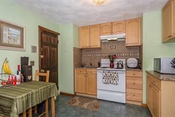 34 Charter St, North End