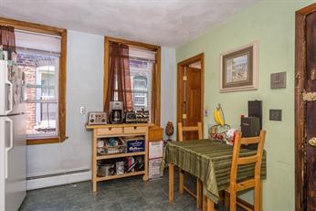 34 Charter St, North End