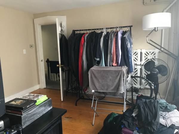 4 bed, 1 bath apartment for rent at 335 Dorchester St, South Boston — photo 7 of 16