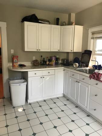 4 bed, 1 bath apartment for rent at 335 Dorchester St, South Boston — photo 9 of 16