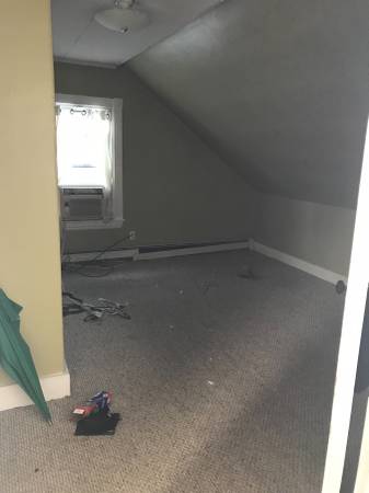 4 bed, 1 bath apartment for rent at 335 Dorchester St, South Boston — photo 14 of 16
