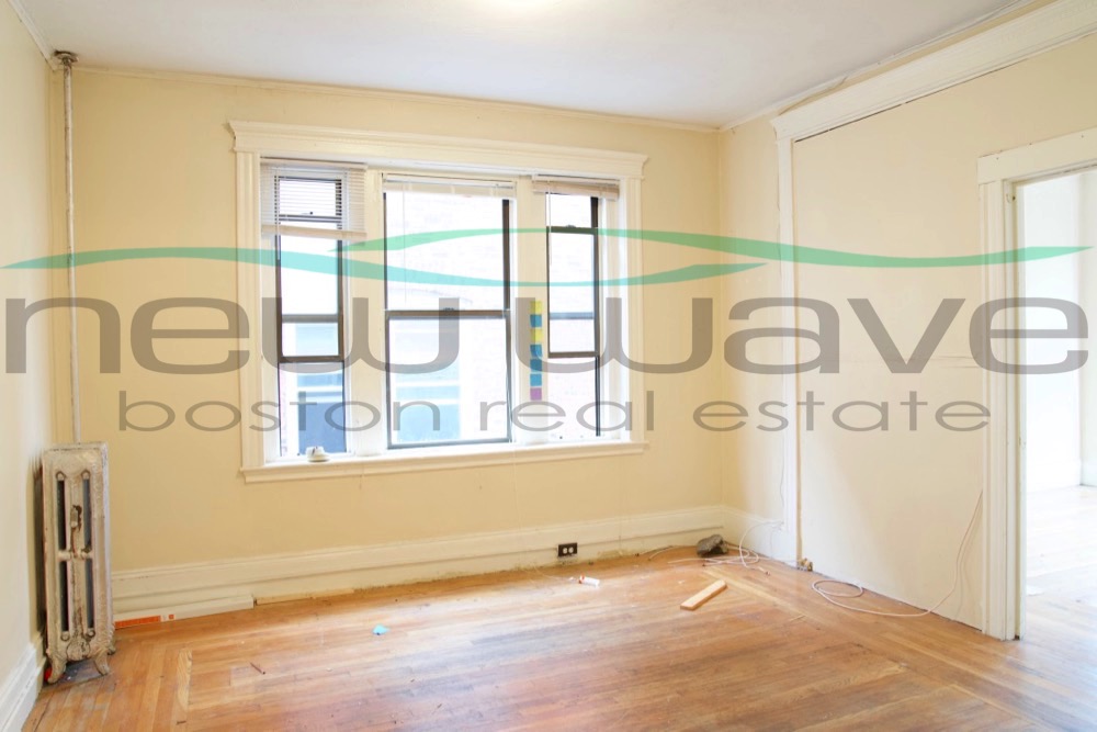 108 Hemenway St, Fenway