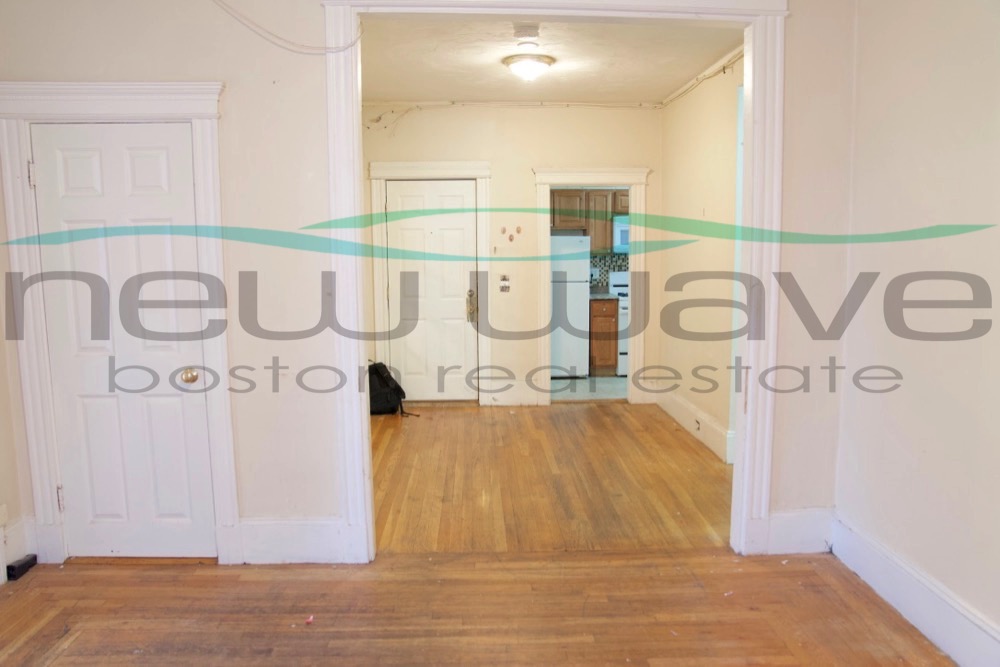 108 Hemenway St, Fenway