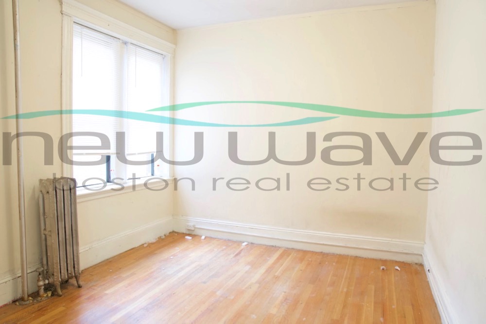 108 Hemenway St, Fenway