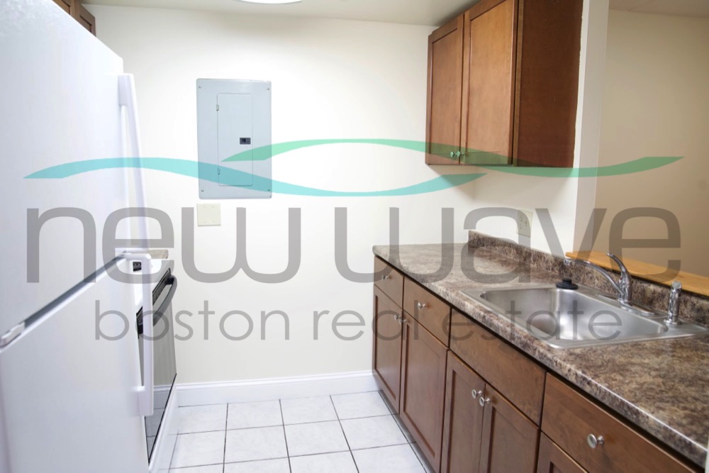 400 Massachusetts Ave, South End