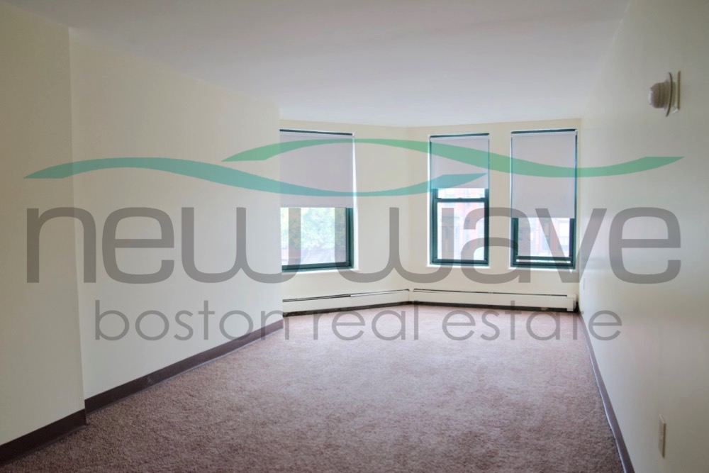 400 Massachusetts Ave, South End