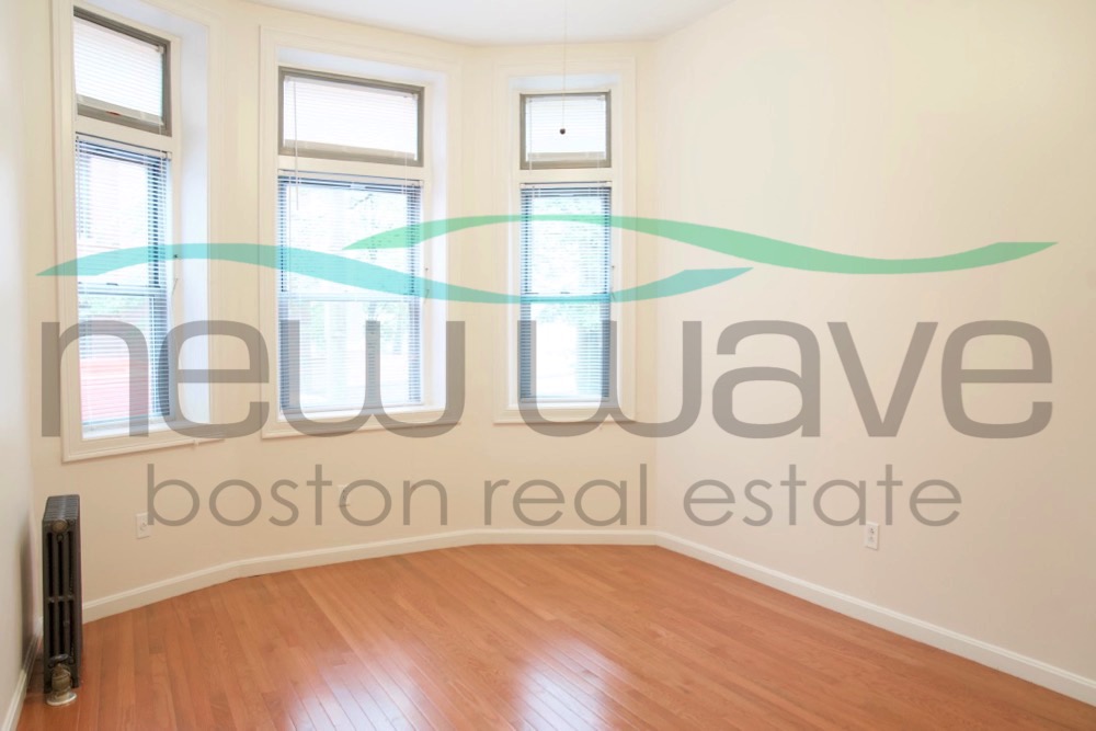 33 Haviland St, Back Bay