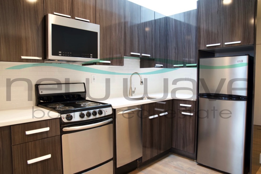 88 West Cedar St, Beacon Hill