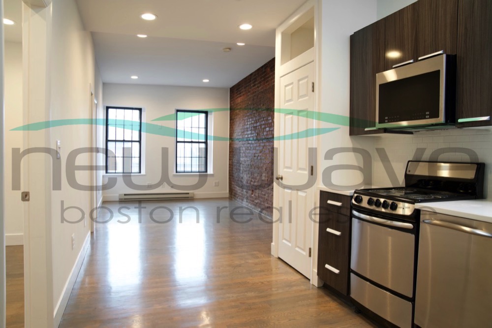 88 West Cedar St, Beacon Hill