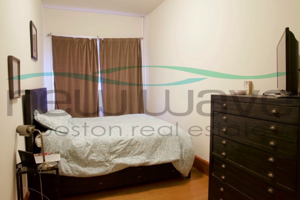 269 Newbury St, Back Bay