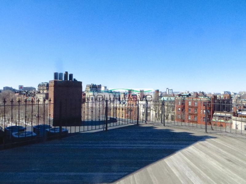 290 Commonwealth Ave, Back Bay