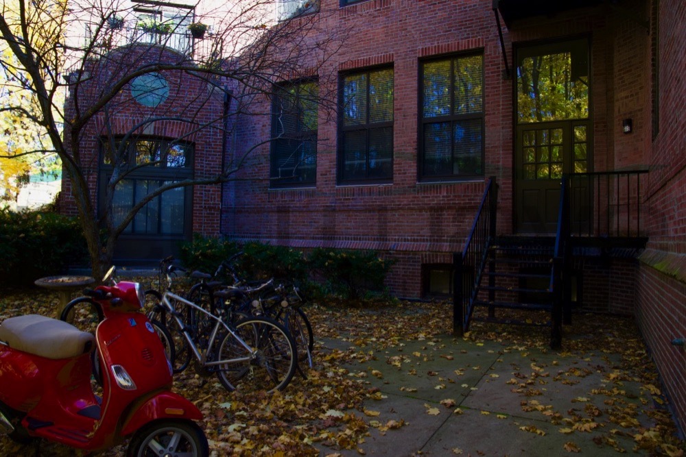 841 Parker St, Mission Hill