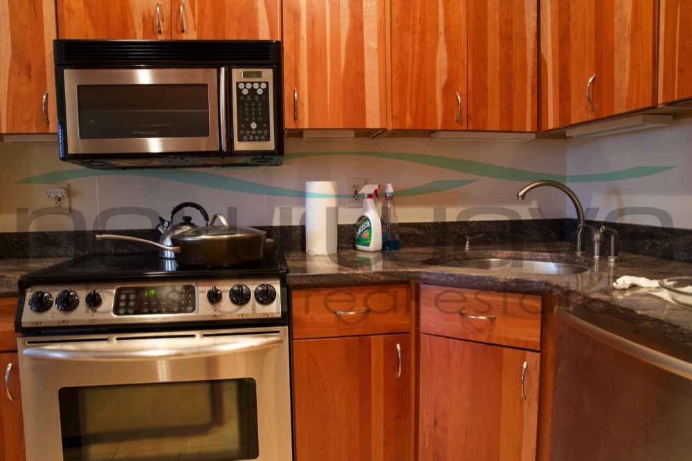 325 Columbus Ave, South End