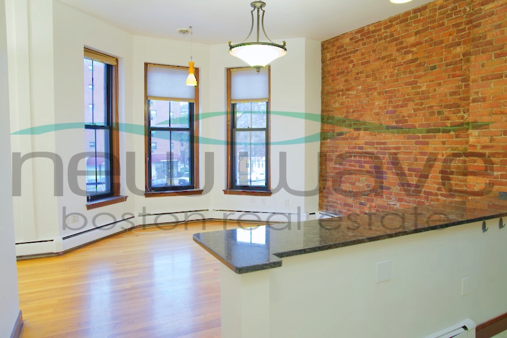 10 Columbus Sq, South End