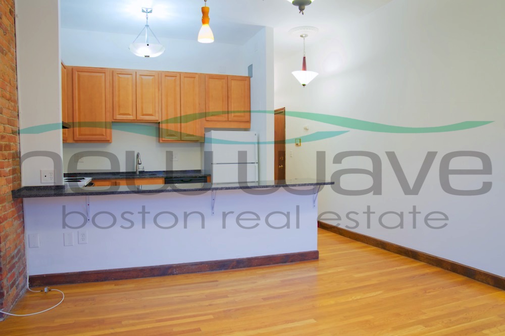 10 Columbus Sq, South End