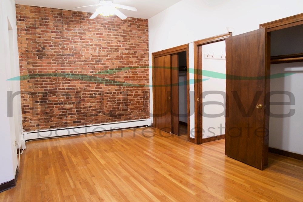 10 Columbus Sq, South End