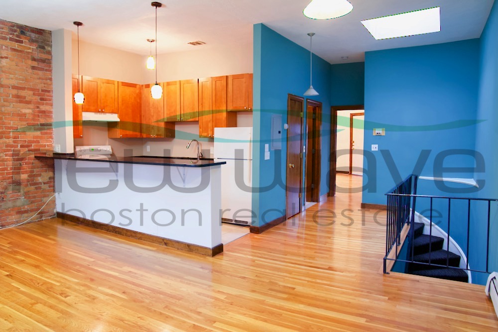 10 Columbus Sq, South End