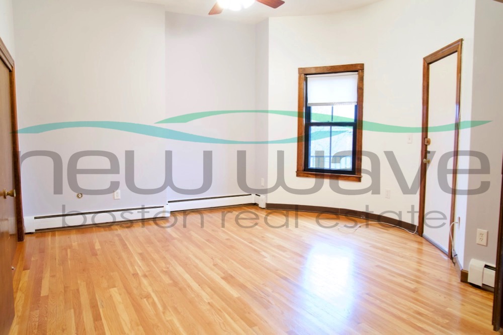 10 Columbus Sq, South End