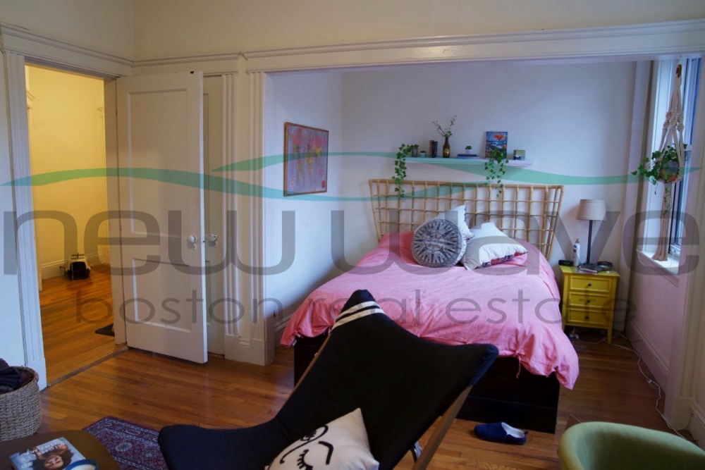 Studio bed, 1 bath apartment for rent at 195 Park Dr Unit 24, Fenway