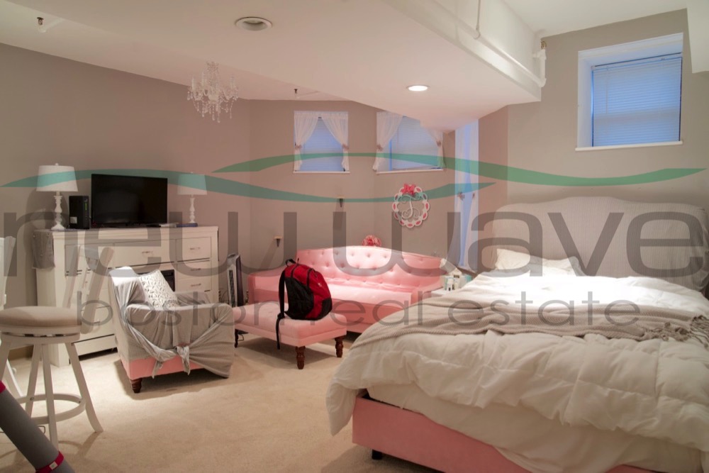 124 Peterborough St, Fenway