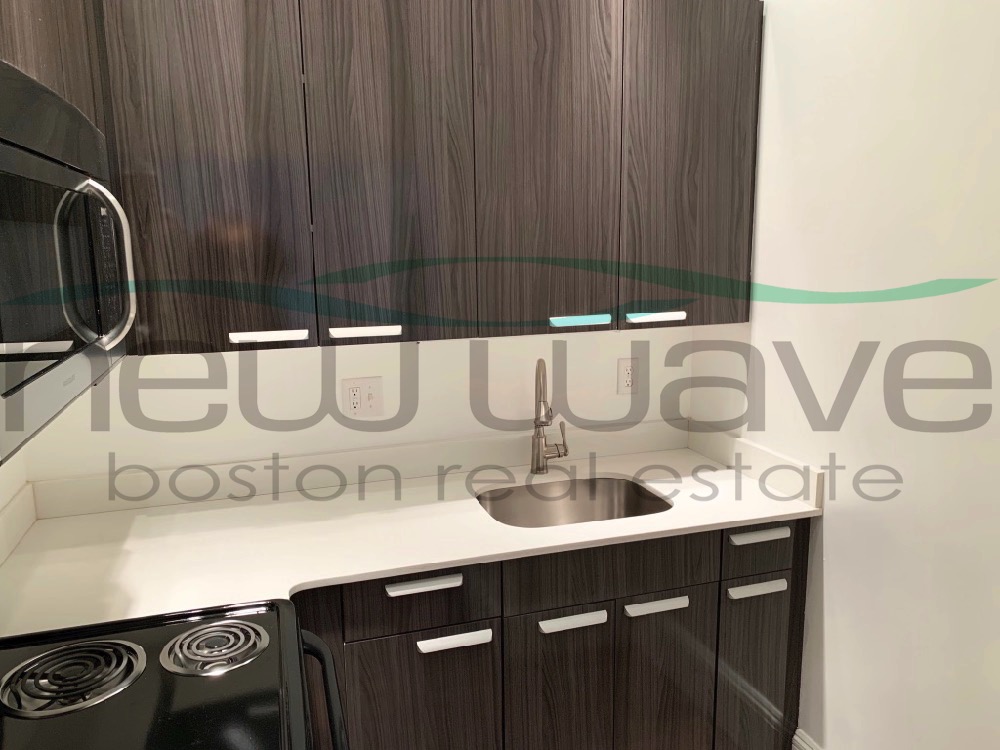 270 Newbury St, Back Bay