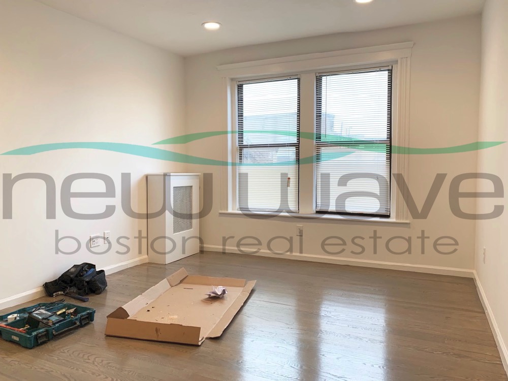 19 Peterborough St, Fenway