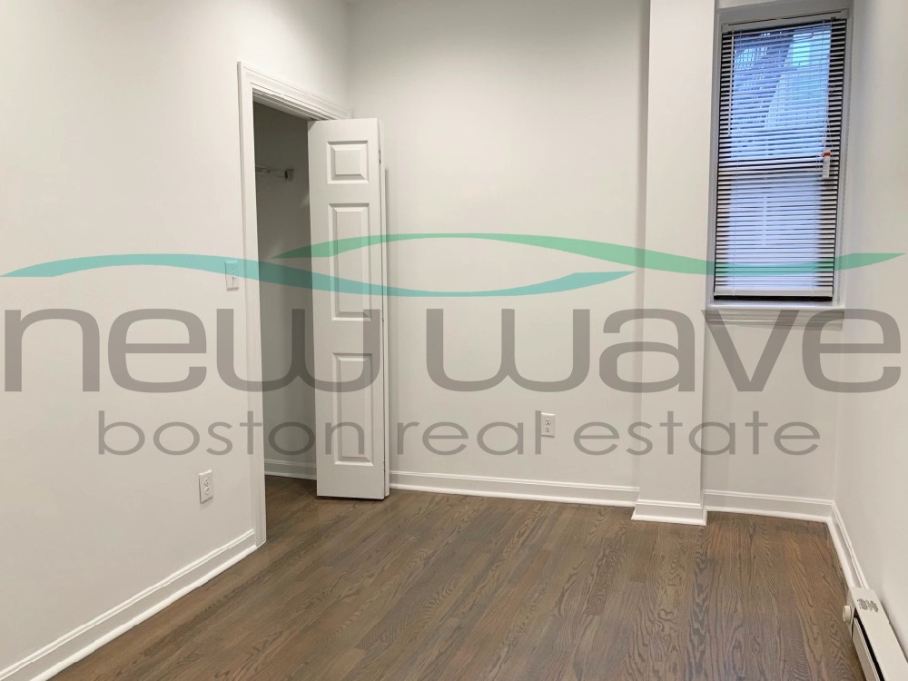 19 Peterborough St, Fenway