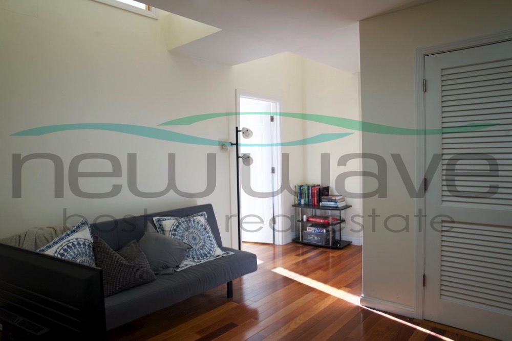 841 Parker St, Mission Hill