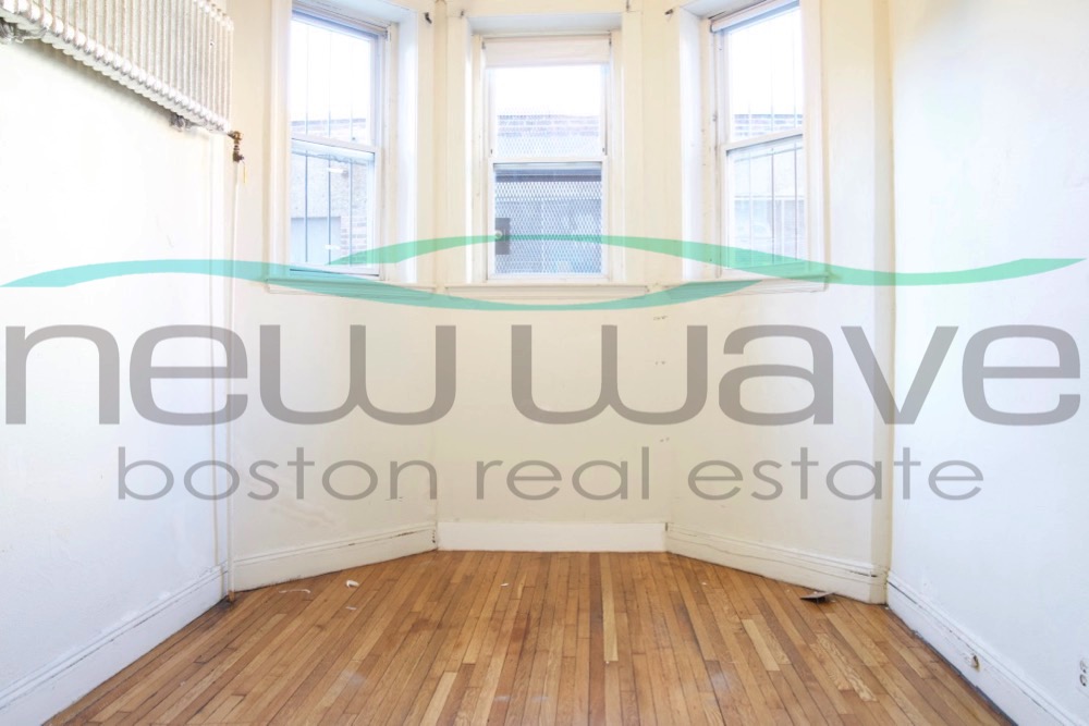 1171 Boylston St, Fenway