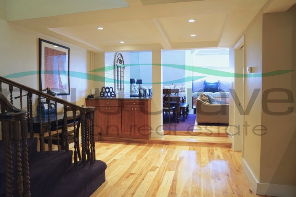 113 Beacon St, Back Bay