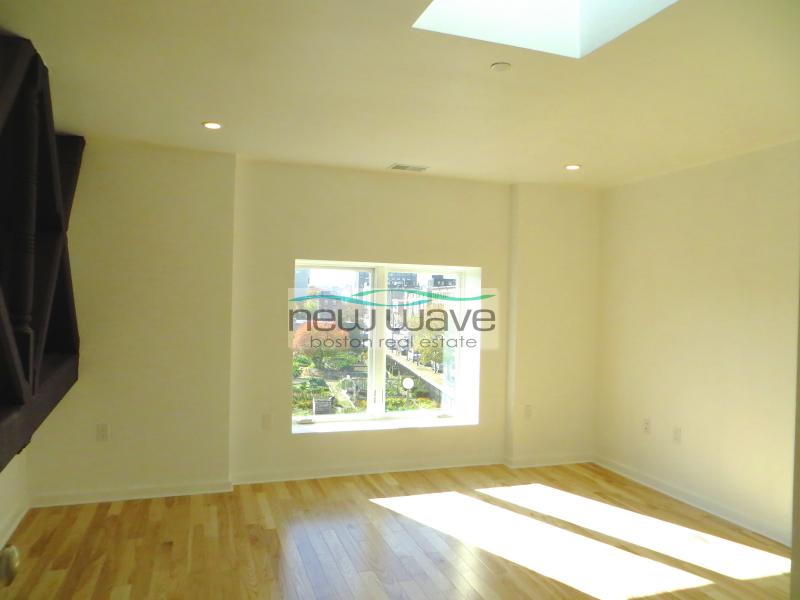 888 Tremont St, South End