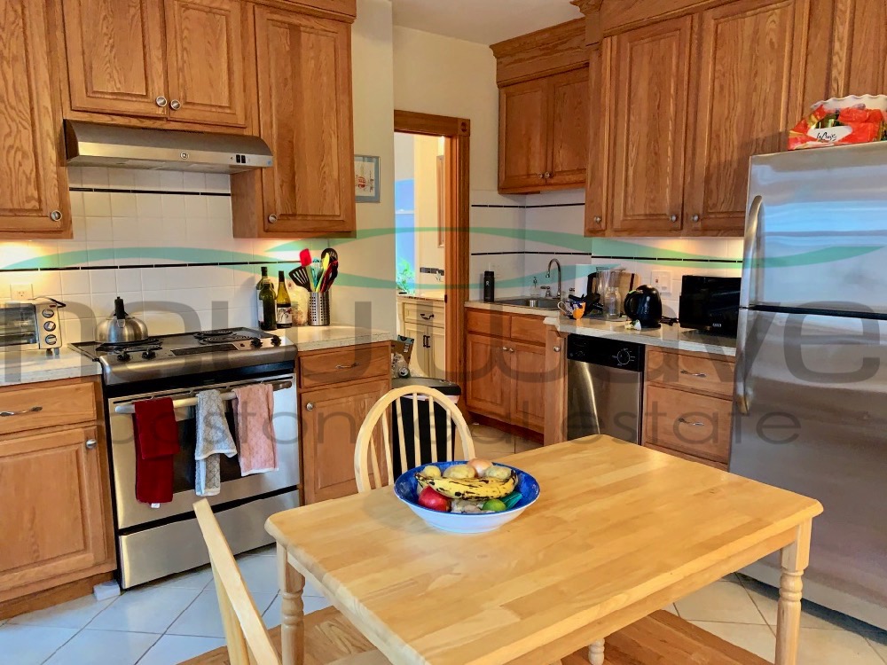 60 Phillips St, Beacon Hill