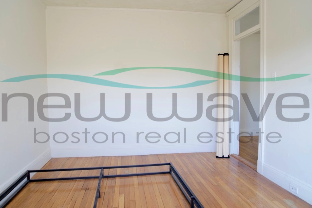 1185 Boylston St, Fenway